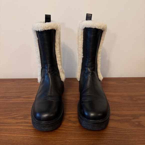 STAUD Palamino Black Leather Chelsea Boots with Shearling Trim - Picture 4 of 9